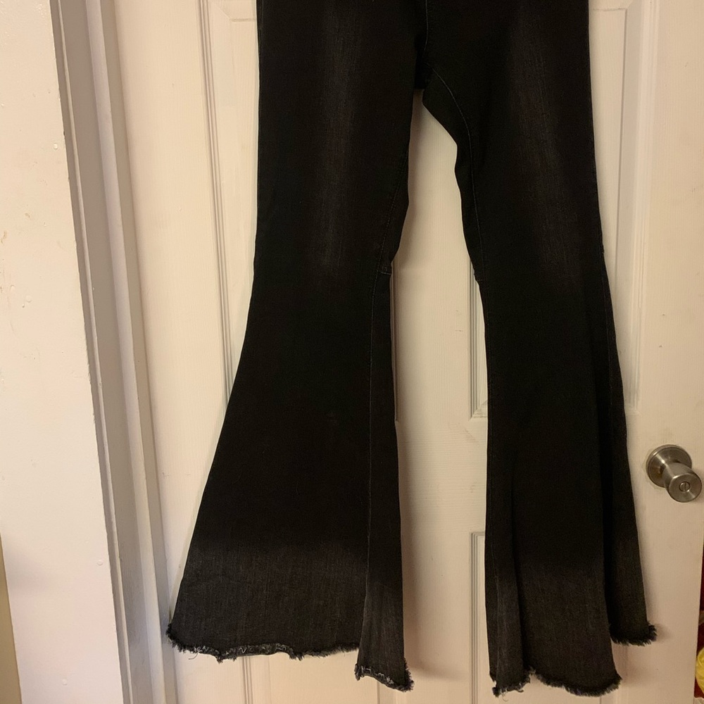 Curvy girl black ombré denim bell bottoms flare.